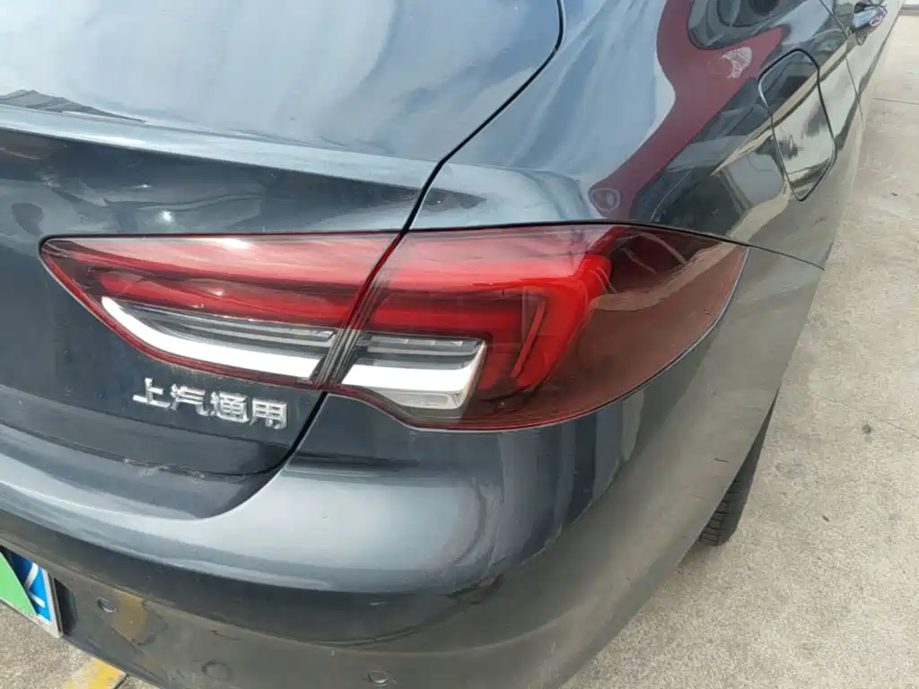 Buick Regal — миниатюра 8