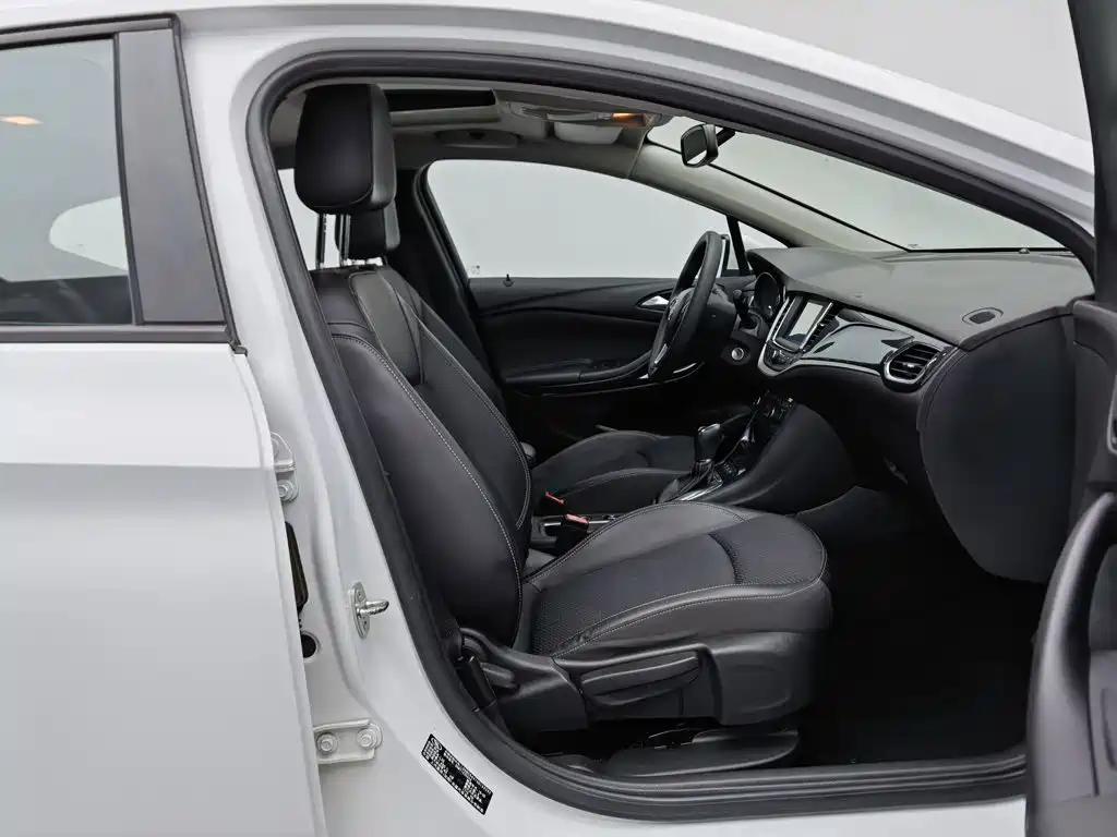 Buick Verano — миниатюра 23