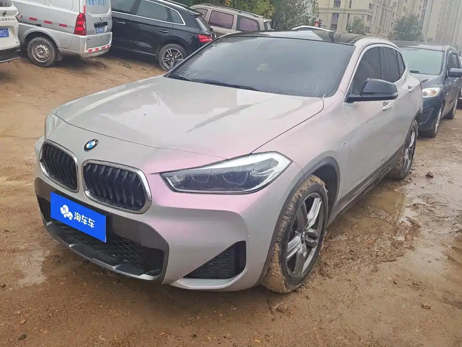 BMW X2