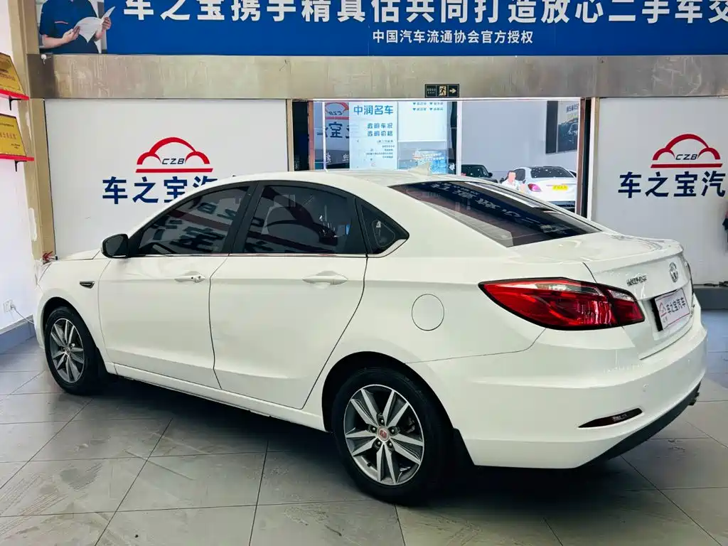 Changan Eado — миниатюра 7