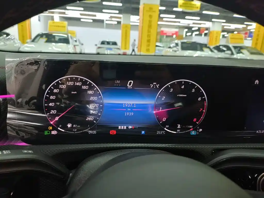 Mercedes-Benz A-Class — миниатюра 12
