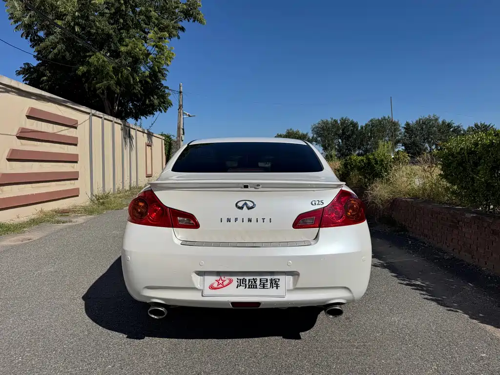 Infiniti G — миниатюра 5