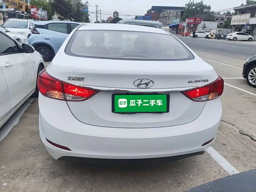 Hyundai Elantra Langdong — миниатюра 6
