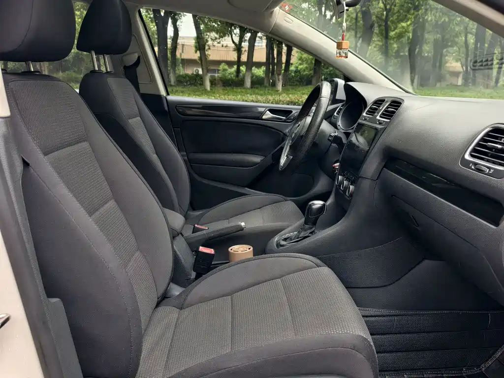 Volkswagen Golf — миниатюра 5
