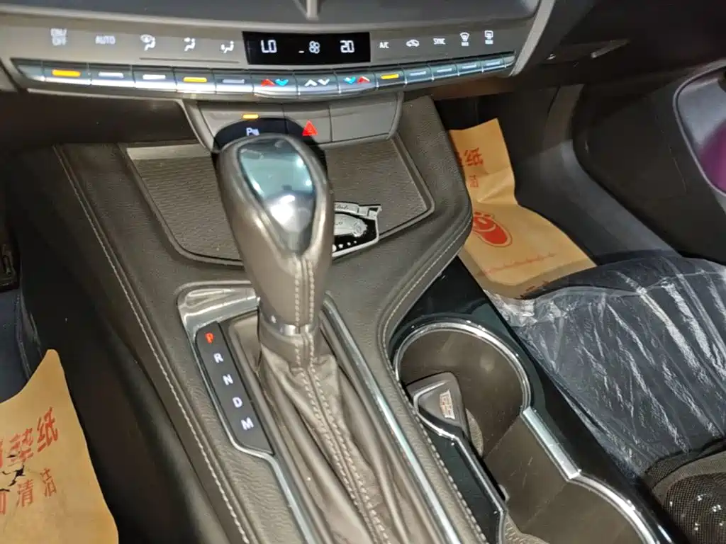 Cadillac CT4 — миниатюра 14