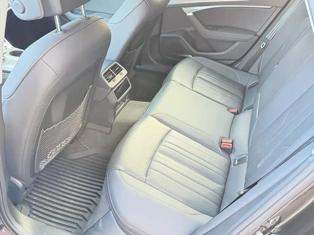 Audi A6 (Import) — миниатюра 8