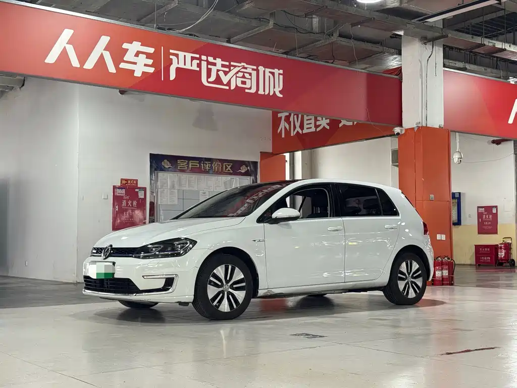 Volkswagen Golf EV