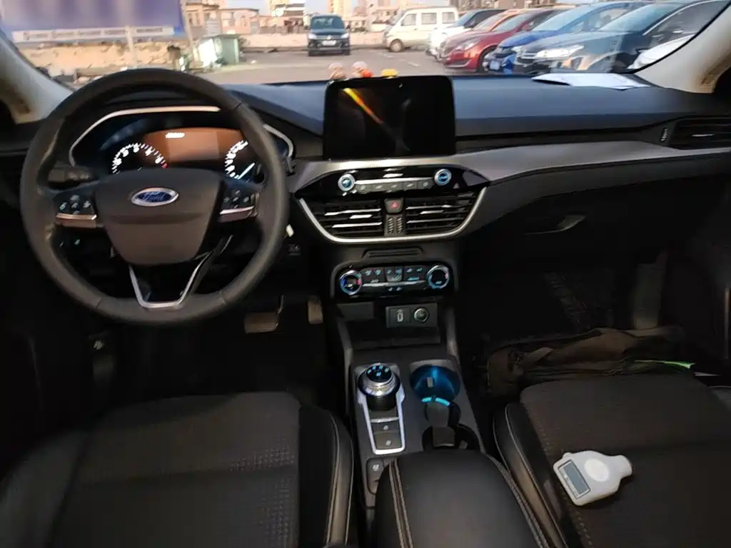 Ford Focus — миниатюра 10