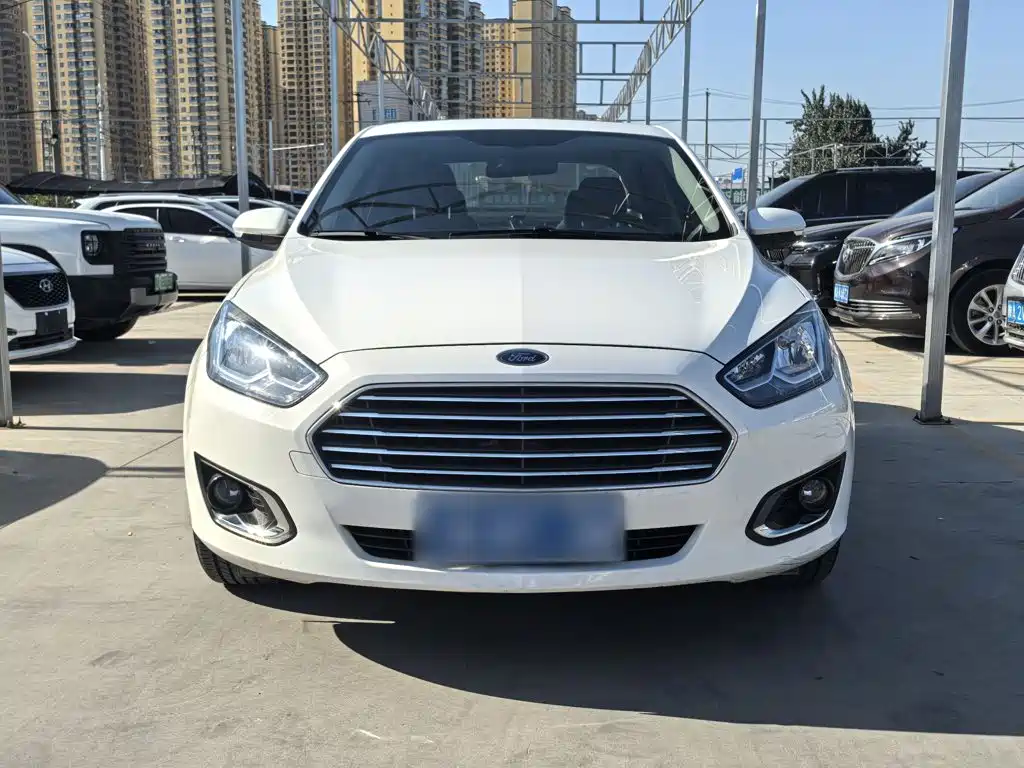 Ford Escort — миниатюра 3