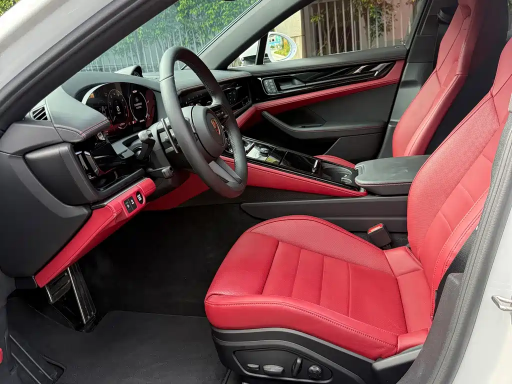 Porsche Panamera — миниатюра 7