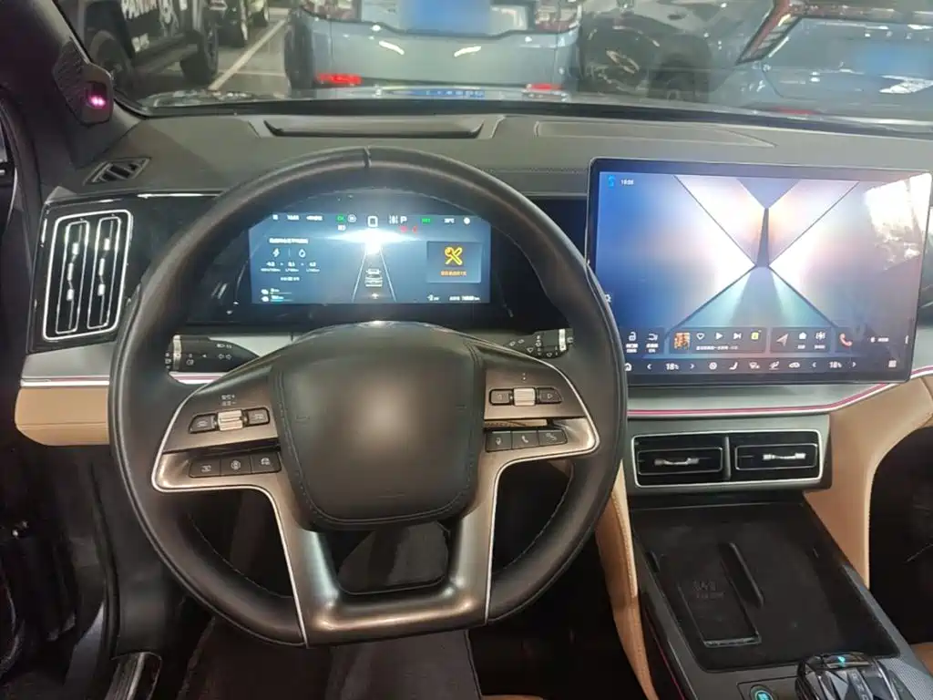 BYD L DM-i — миниатюра 11