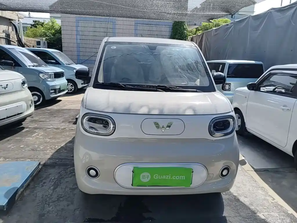 Wuling MINIEV — миниатюра 3