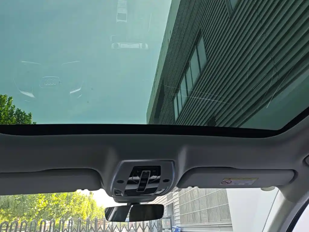Audi A8 — миниатюра 18