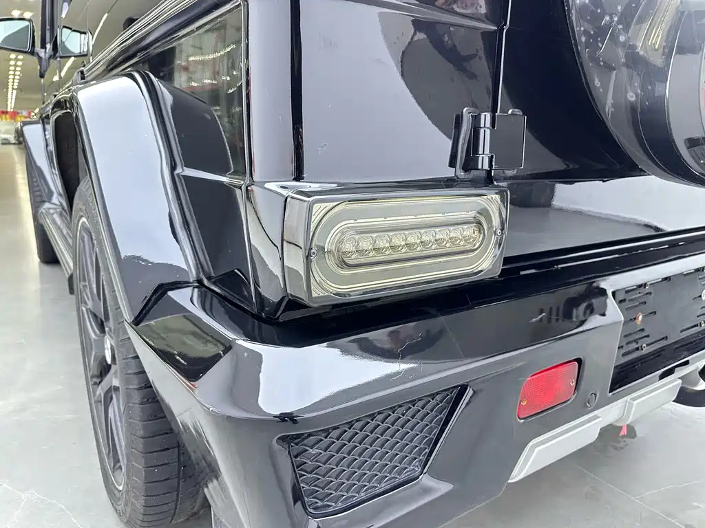 Mercedes-Benz G-Class — миниатюра 6