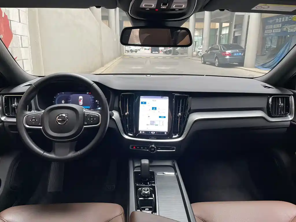 Volvo S60 — миниатюра 7