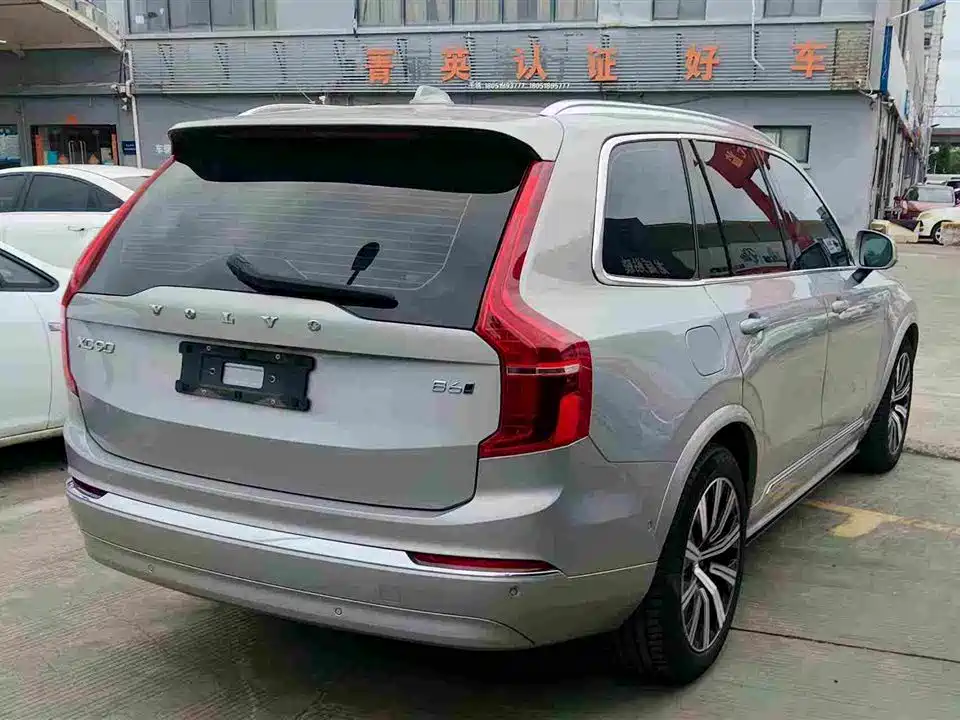 Volvo XC90 — миниатюра 2