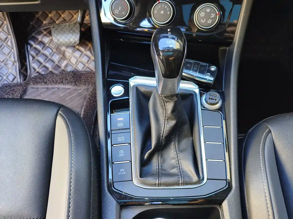 Volkswagen Sagitar — миниатюра 14