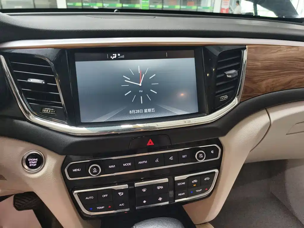 GAC Motor Trumpchi GS8 — миниатюра 25