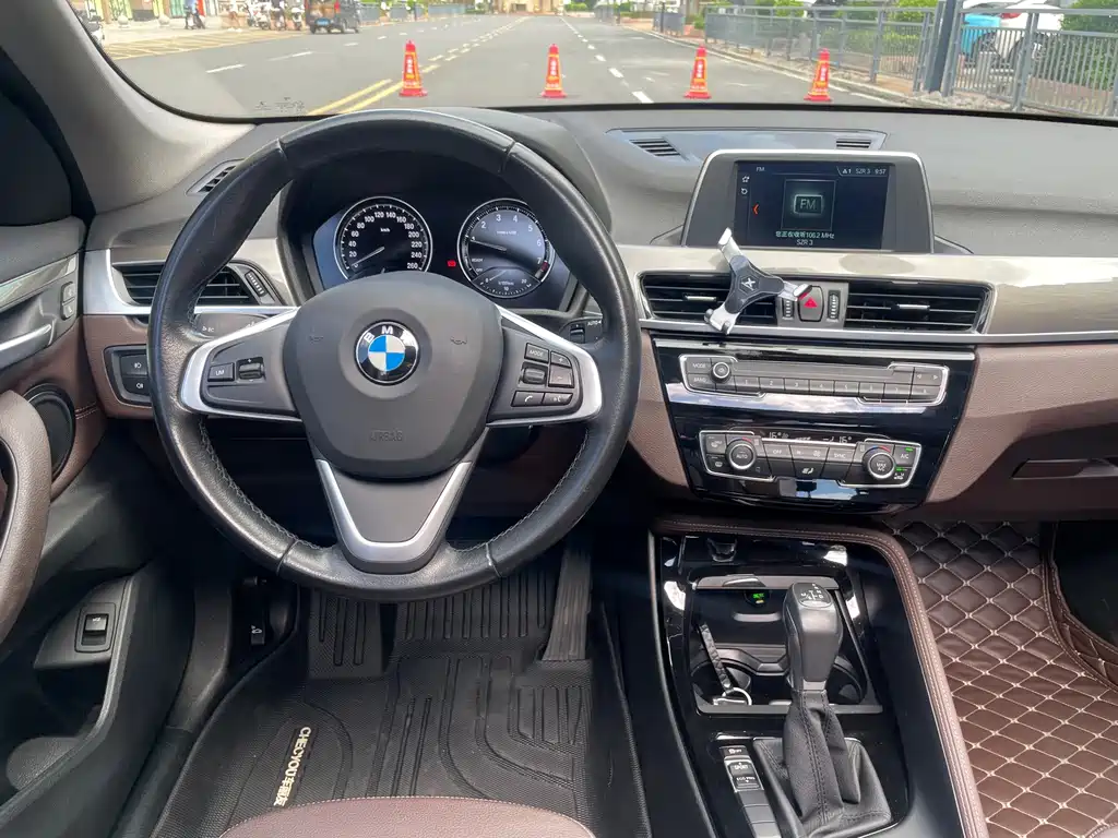 BMW X1 — миниатюра 17