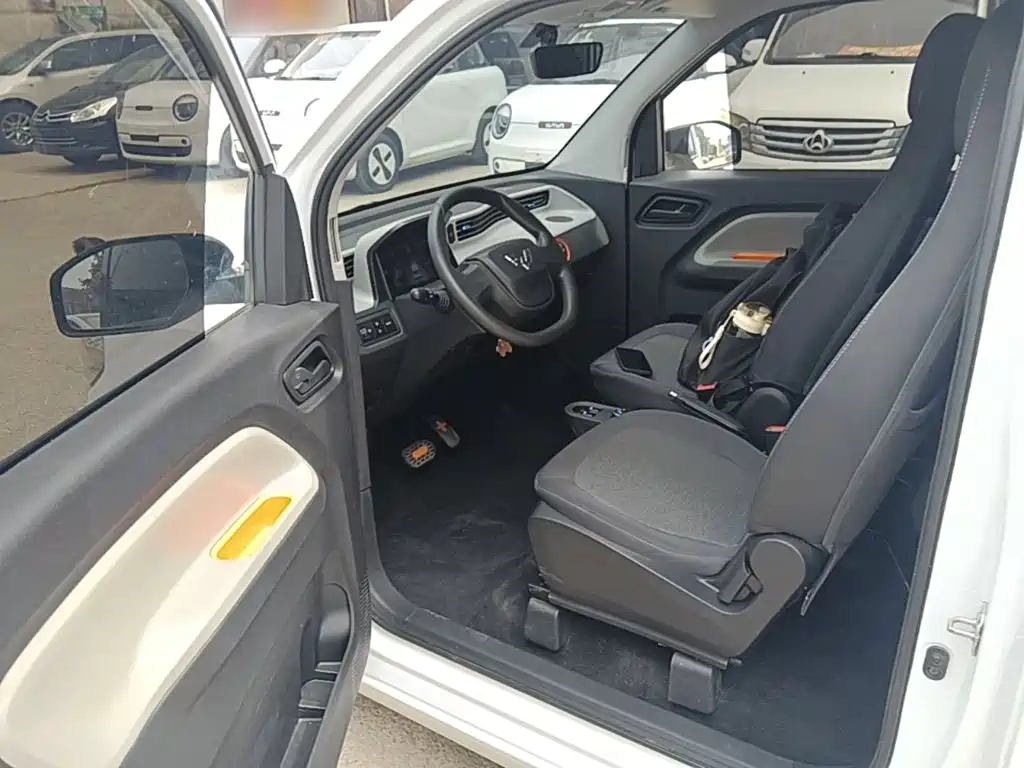 Wuling MINIEV — миниатюра 16