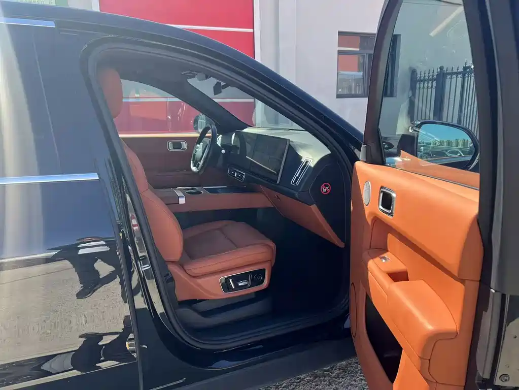Li Auto Li L8 — миниатюра 7