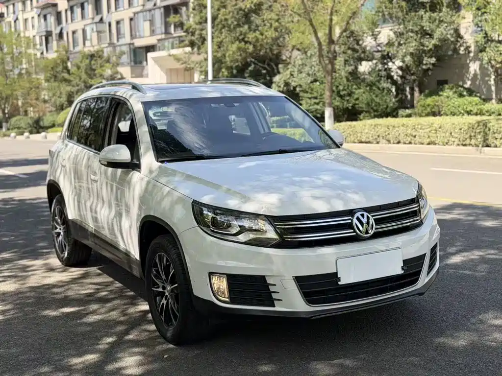 Volkswagen Tiguan — миниатюра 11