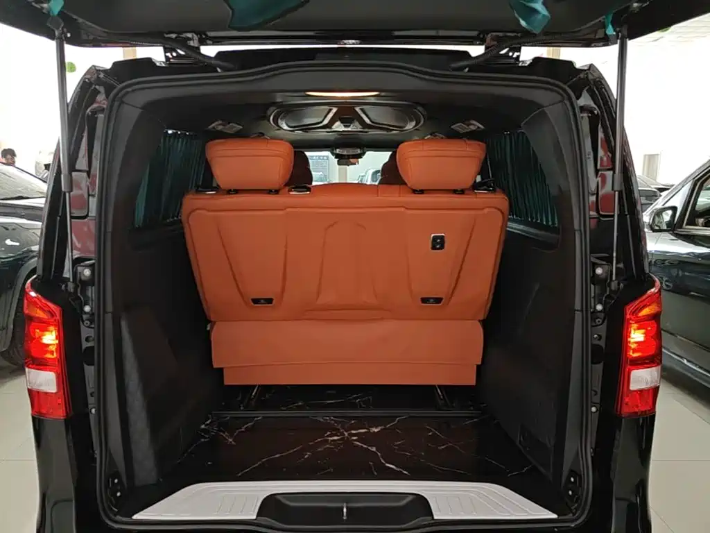 Mercedes-Benz Vito — миниатюра 19