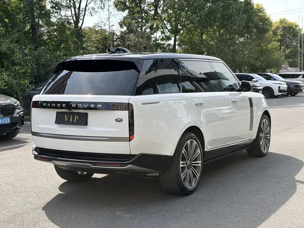 Land Rover Range Rover — миниатюра 4