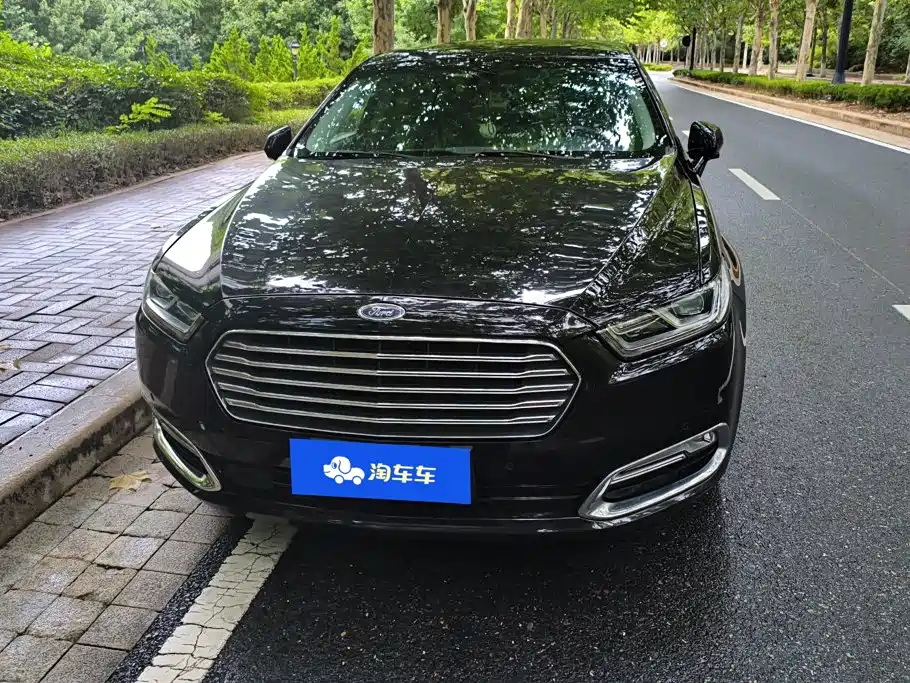 Ford Taurus — миниатюра 2