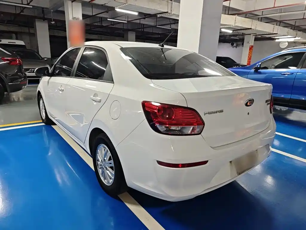 Kia Huanchi — миниатюра 5