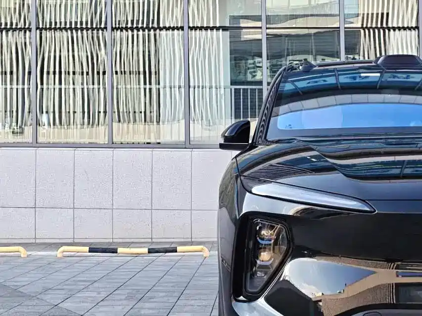 NIO ES6 — миниатюра 4