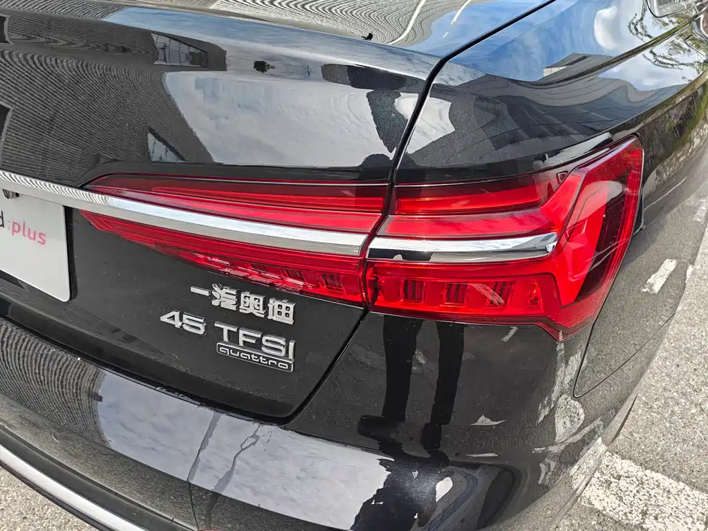 Audi A6L — миниатюра 12