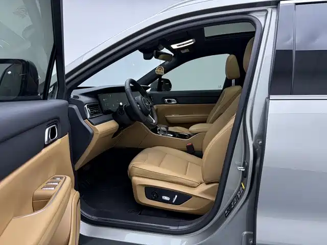 Li Auto Li ONE — миниатюра 6