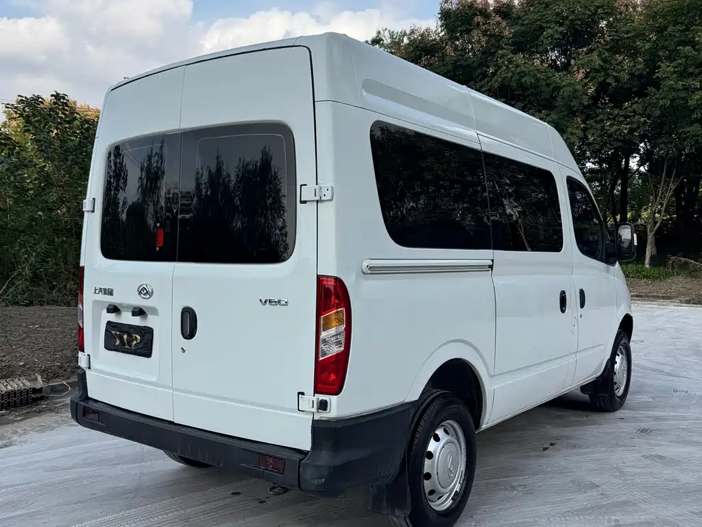 MAXUS V80 — миниатюра 5