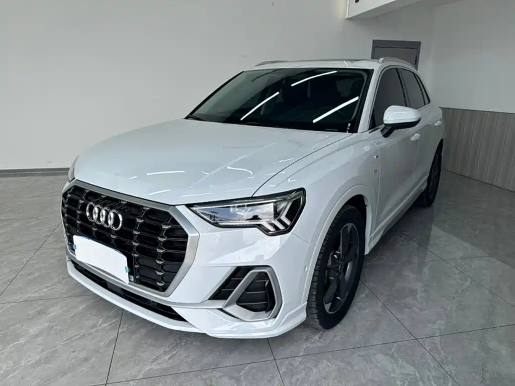 奥迪Q3 2022款 35 TFSI 时尚动感型 2022