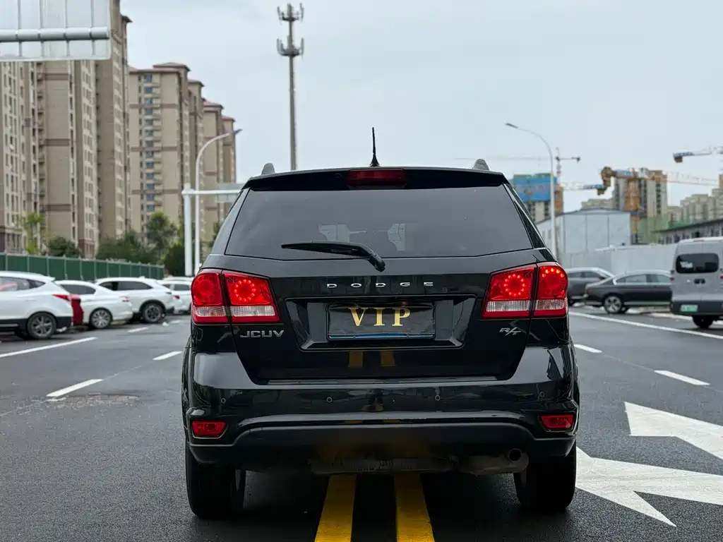 Dodge Journey — миниатюра 12