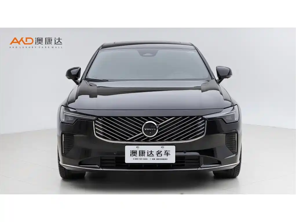 Volvo S90 — миниатюра 2