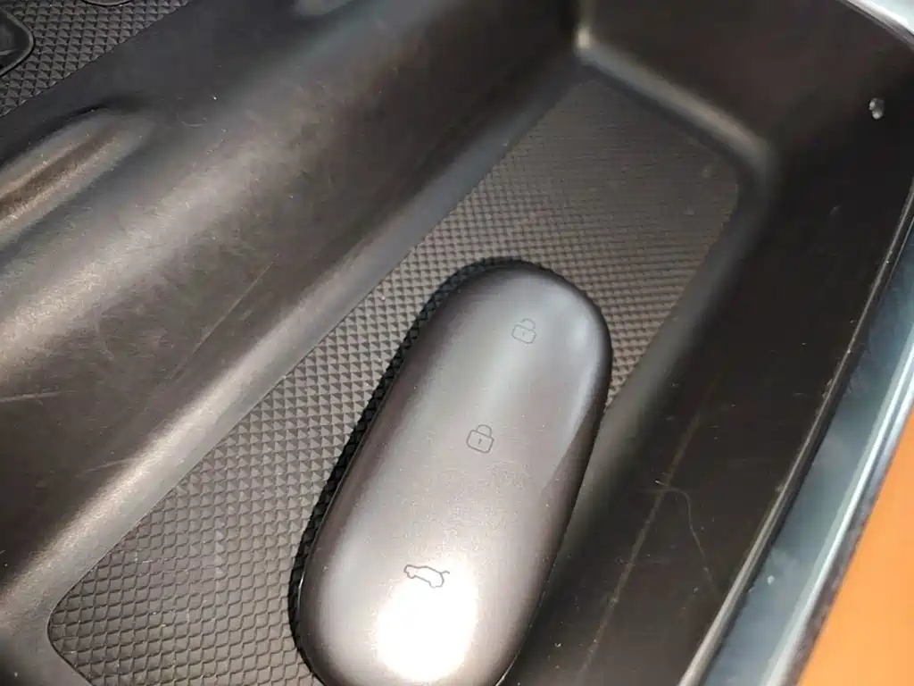 Li Auto Li L9 — миниатюра 9