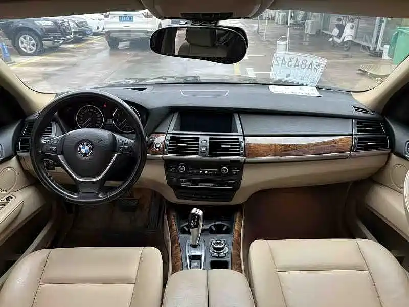 BMW X5 (Import) — миниатюра 4