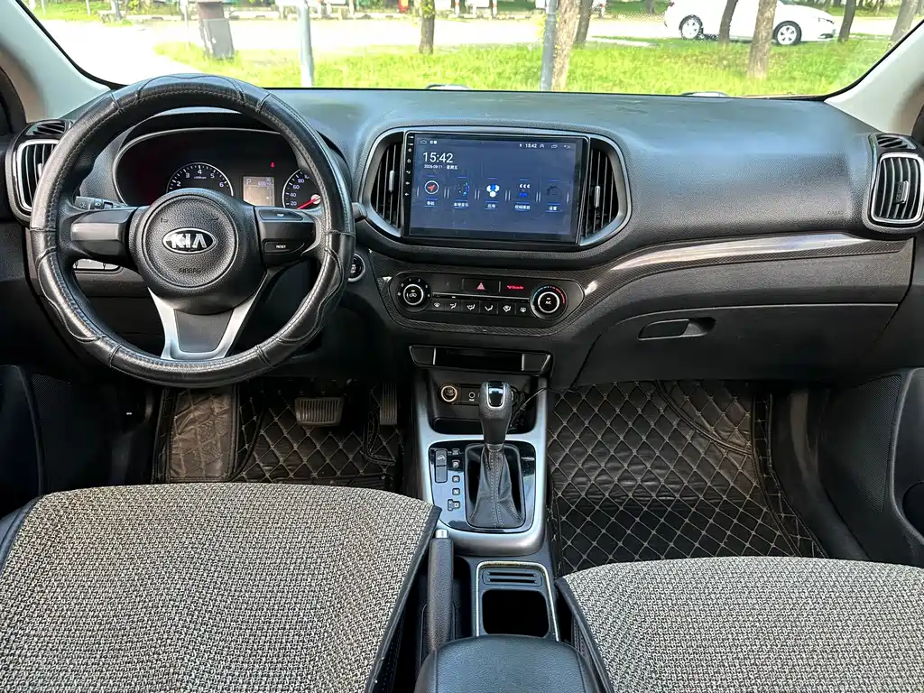 Kia KX3 — миниатюра 8