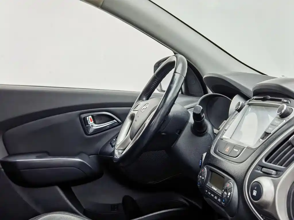 Hyundai ix35 — миниатюра 22