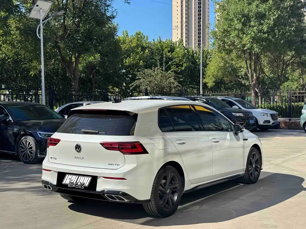 Volkswagen Golf — миниатюра 2