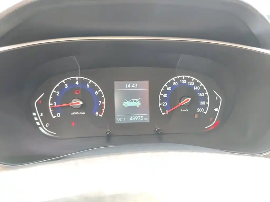 BAIC X3 — миниатюра 12