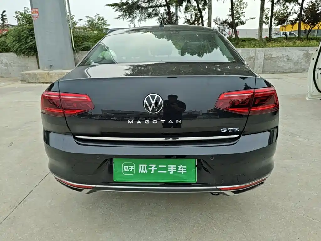 Volkswagen Magotan PHEV — миниатюра 6