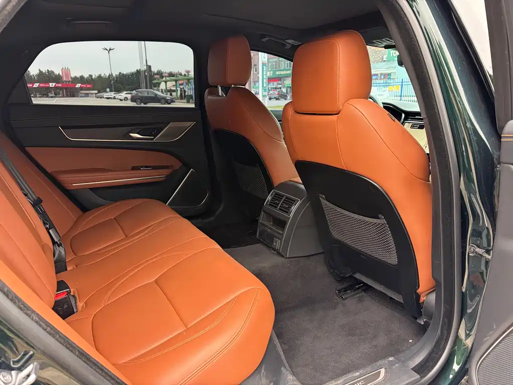 Jaguar XFL — миниатюра 12