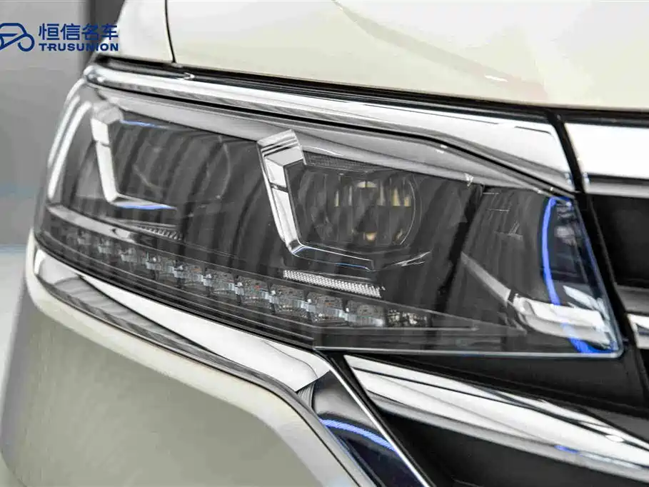 Volkswagen Viloran — миниатюра 10
