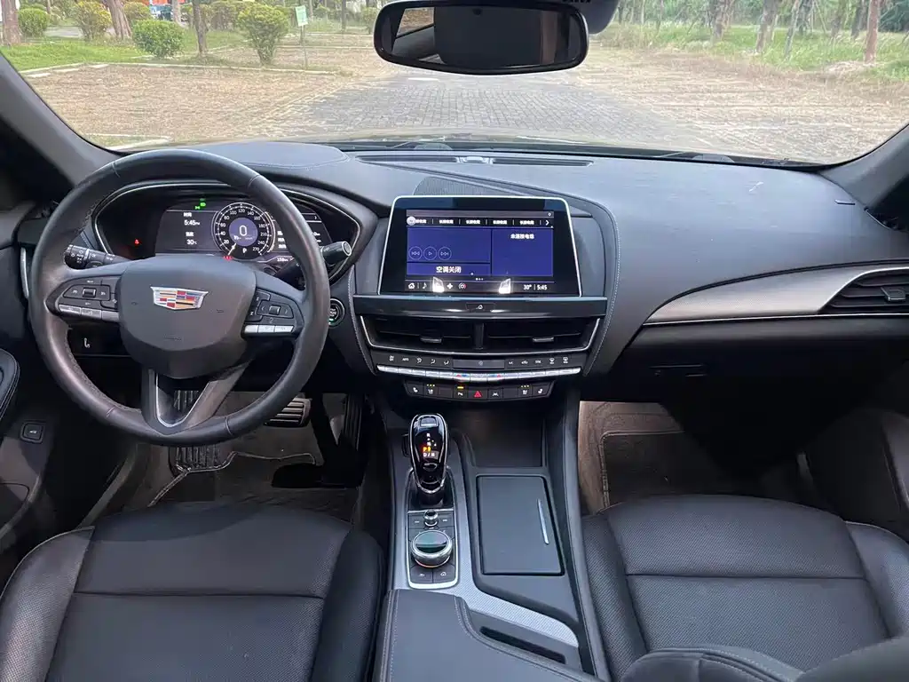 Cadillac CT5 — миниатюра 16