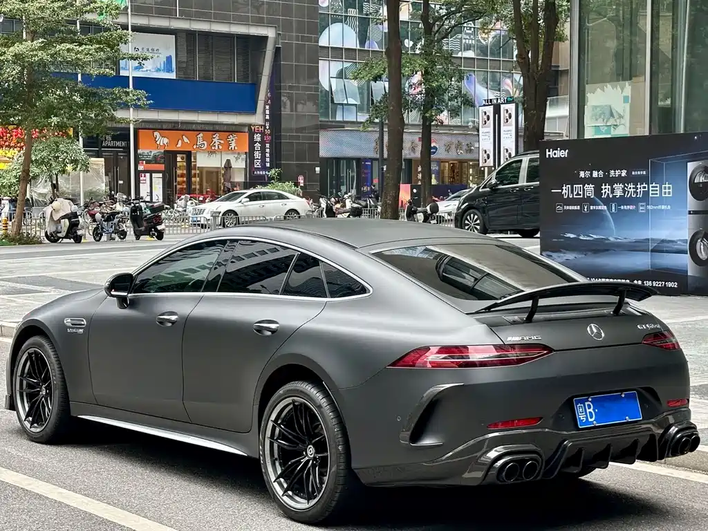 MERCEDES-BENZ AMG GT