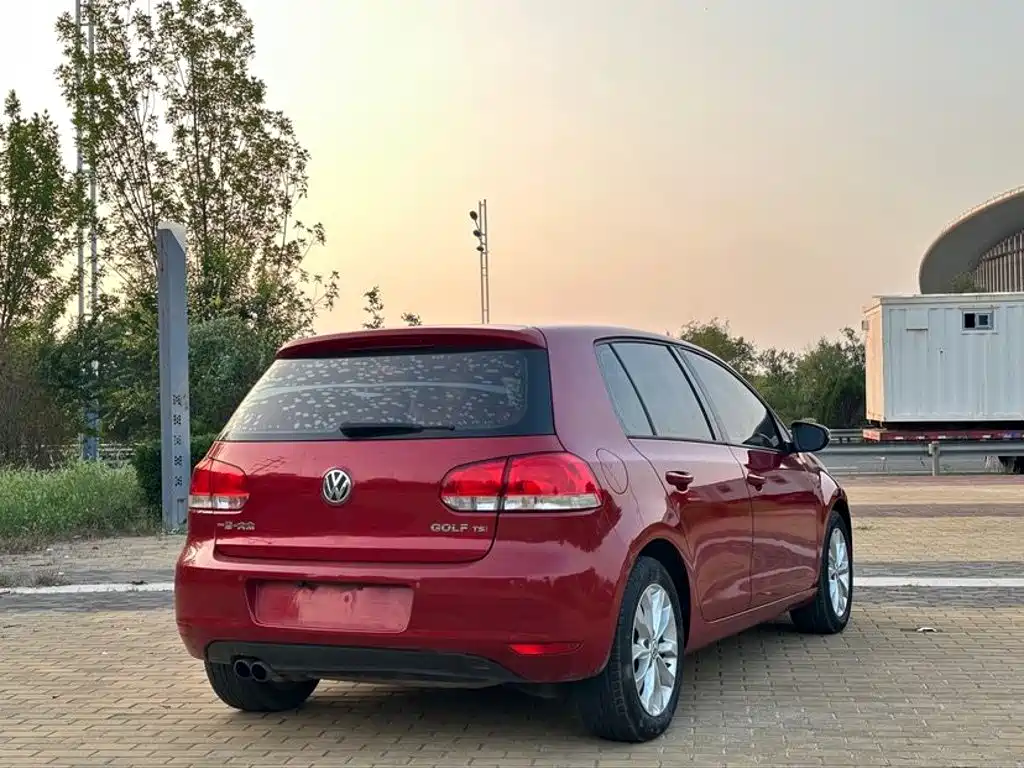 Volkswagen Golf — миниатюра 4