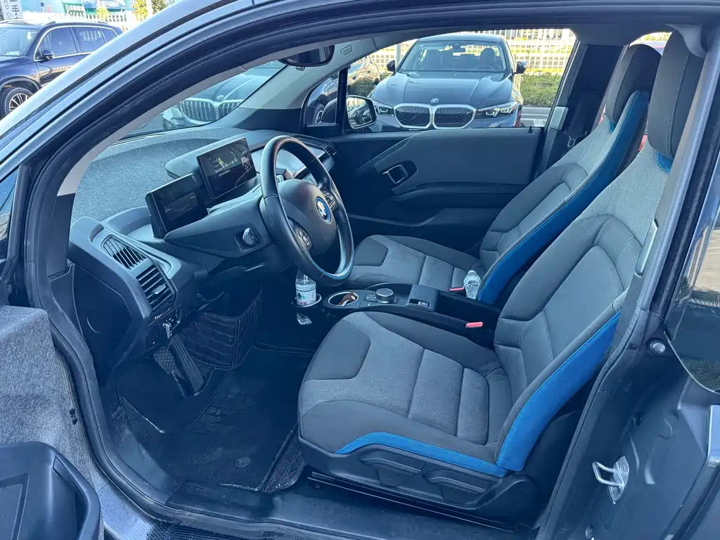 BMW i3 (Import) — миниатюра 10